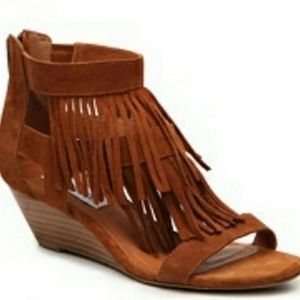 STEVE MADDEN AFROYTE TASSEL WEDGES